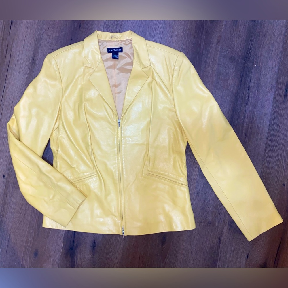 •VINTAGE💛• 90s/00s Ann Taylor 100% Leather Moto/Fitted/Lined Women’s Jacket (M)